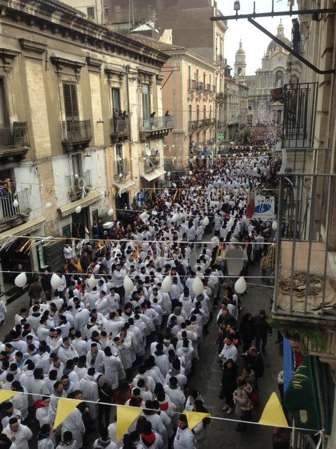 Le Dimore Del Duomo Catania Bagian luar foto